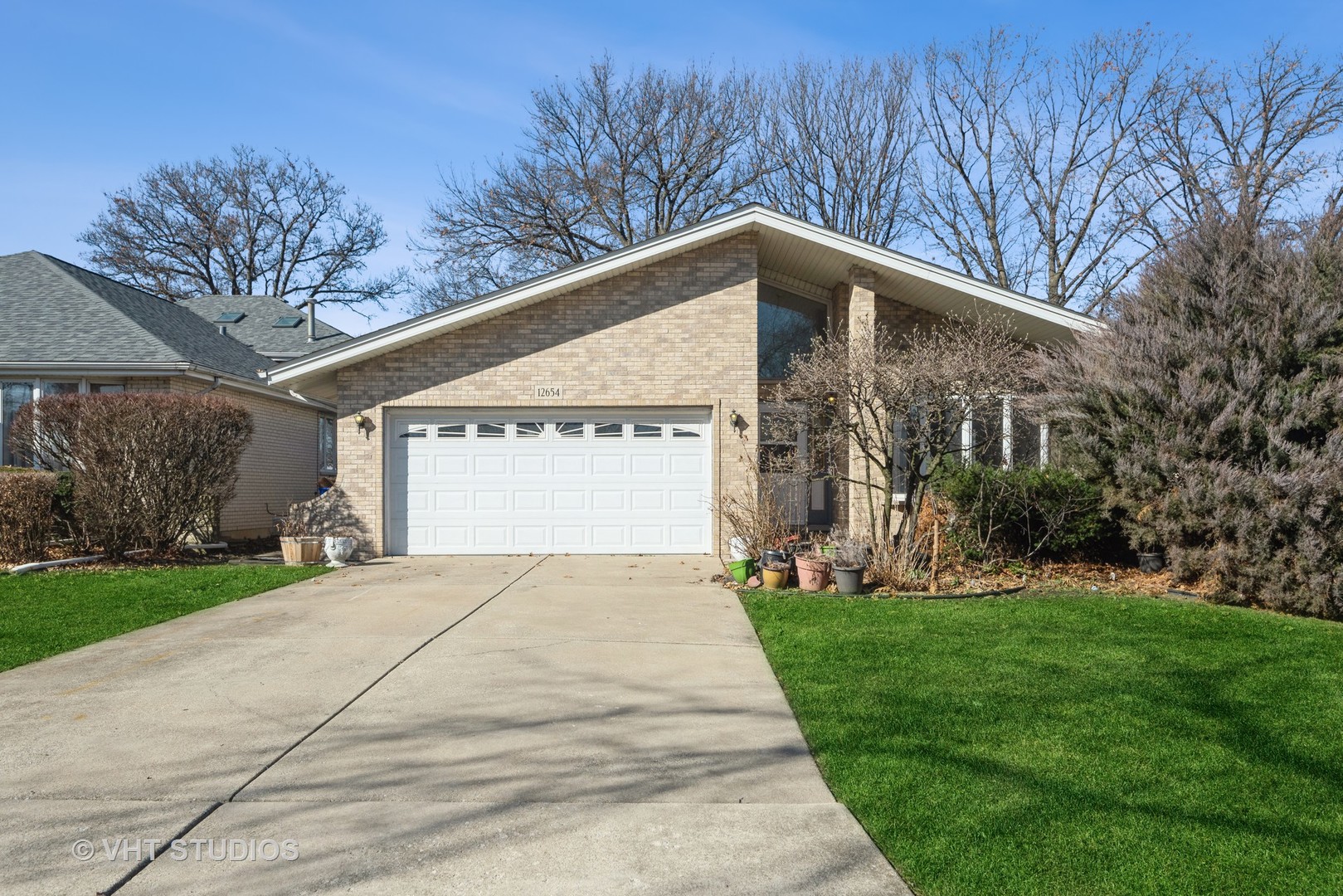 12654 S Massasoit Avenue