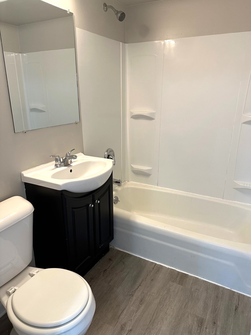 9709 Lorraine Drive Unit: 10