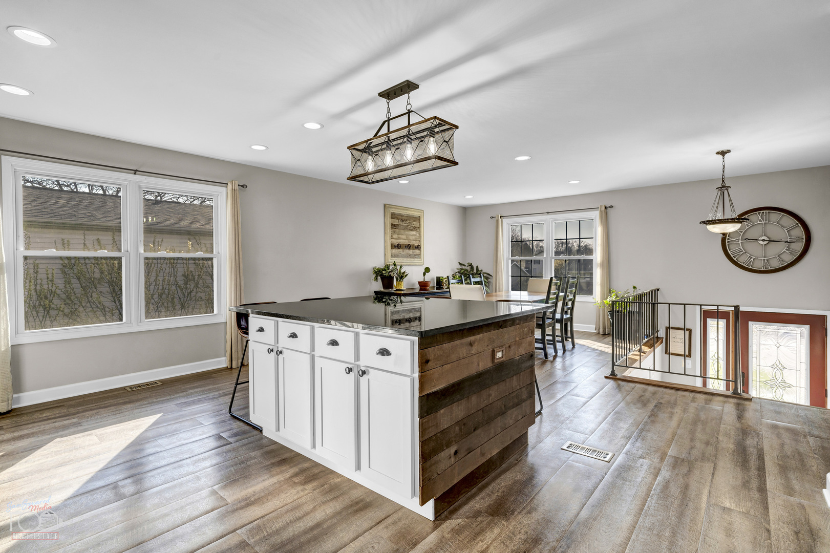 20144 S Pine Hill Road