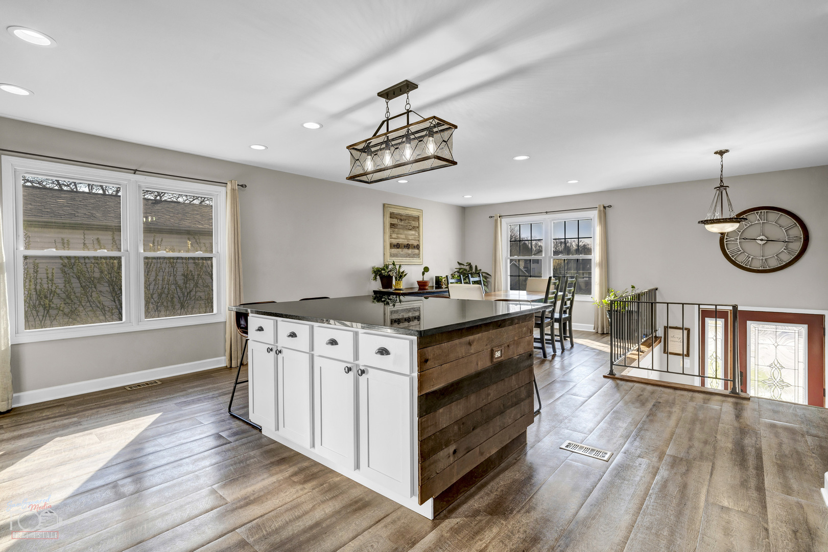 20144 S Pine Hill Road