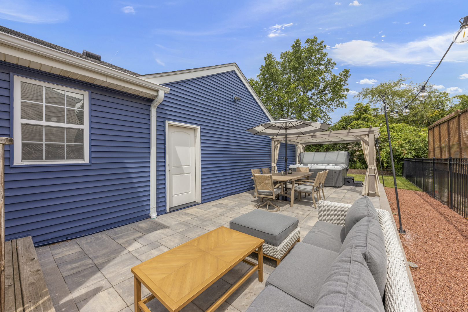 812 Blandford Avenue