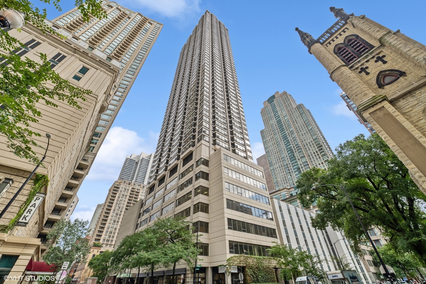 30 E Huron Street Unit: 5301