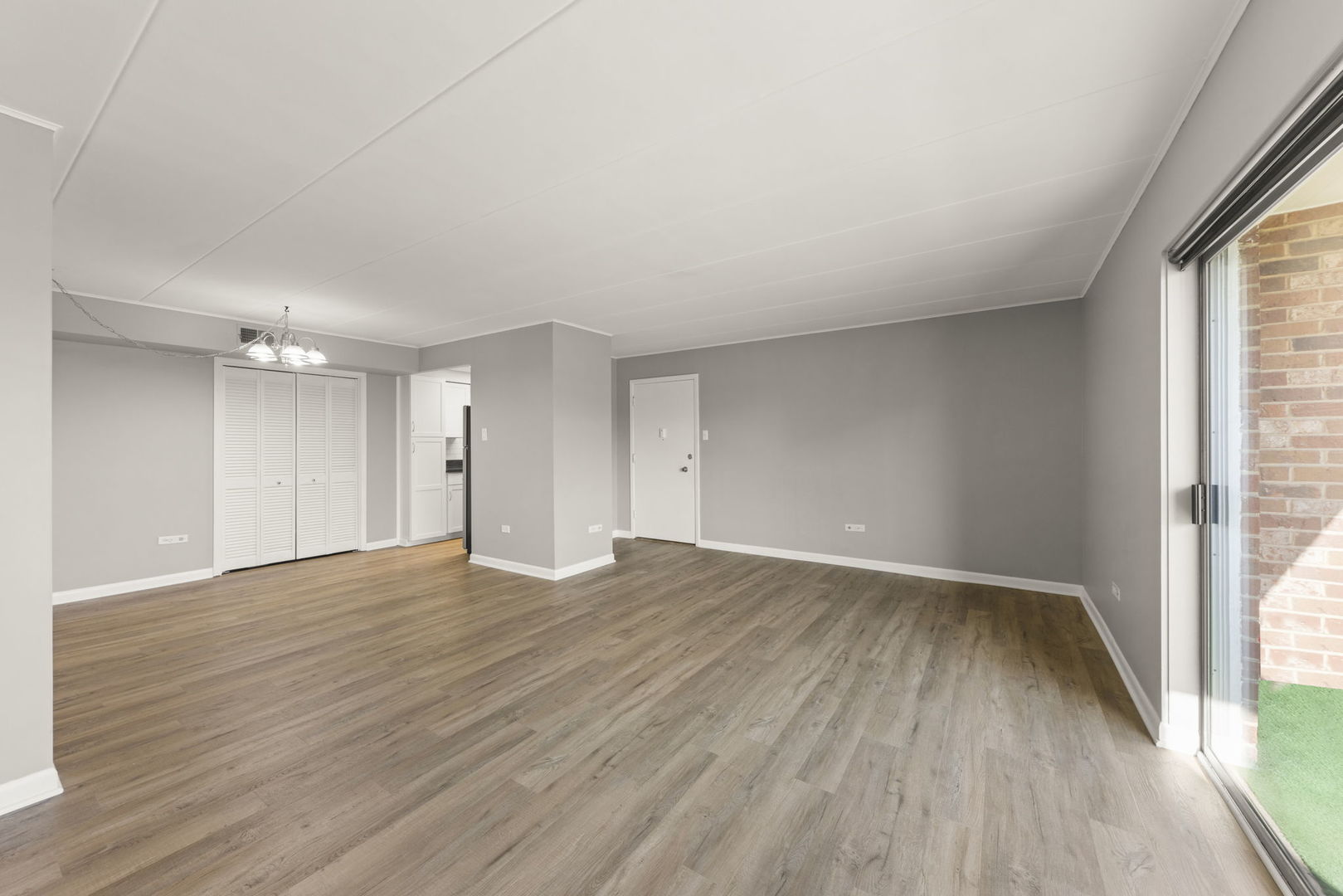 11012 S Kilpatrick Avenue Unit: 2SE
