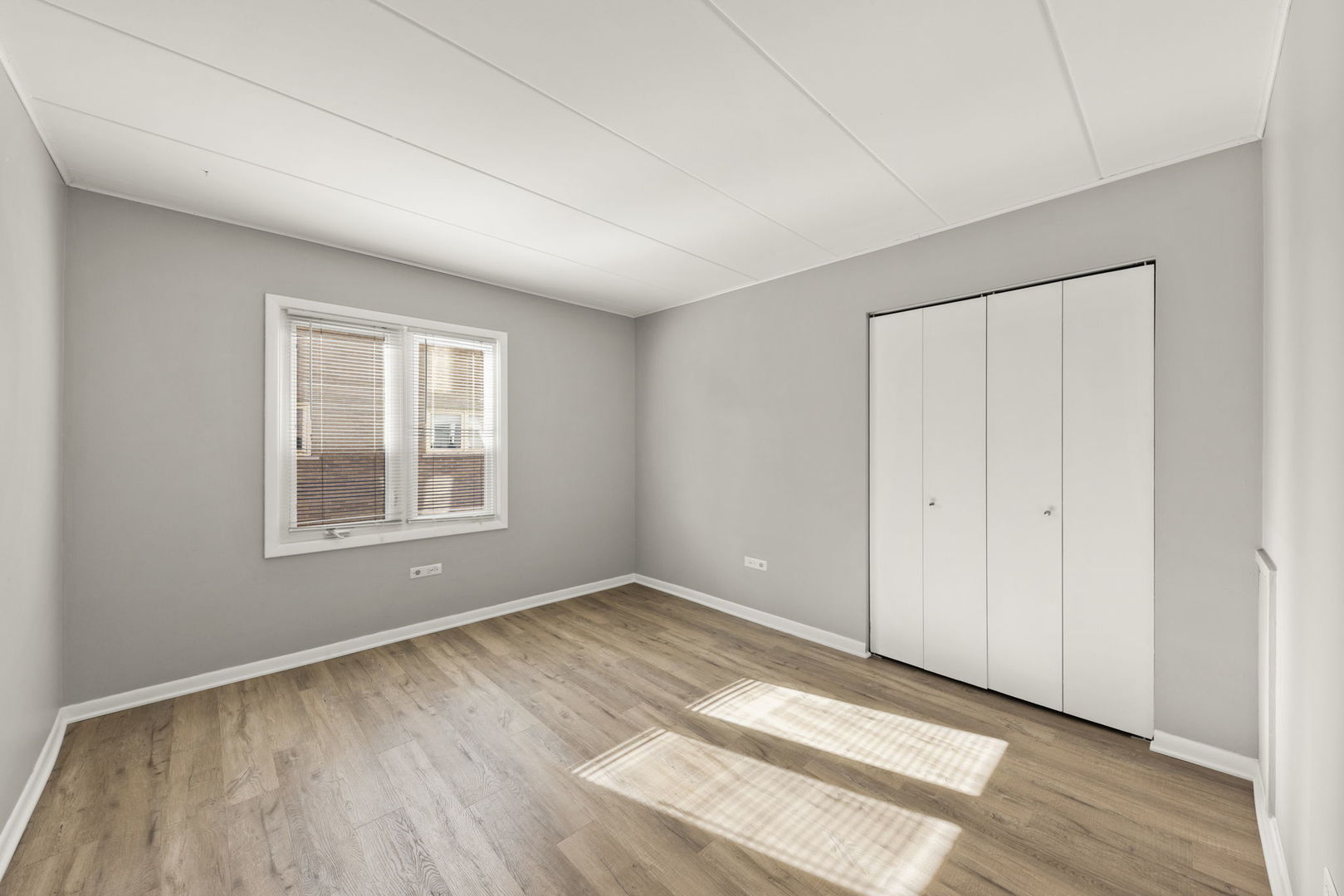 11012 S Kilpatrick Avenue Unit: 2SE