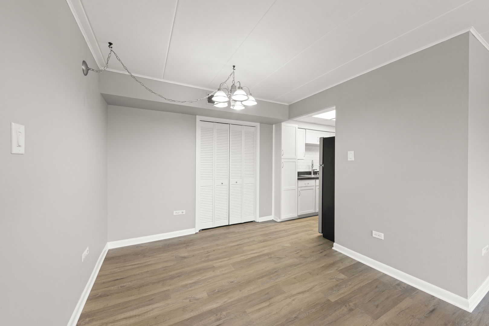 11012 S Kilpatrick Avenue Unit: 2SE