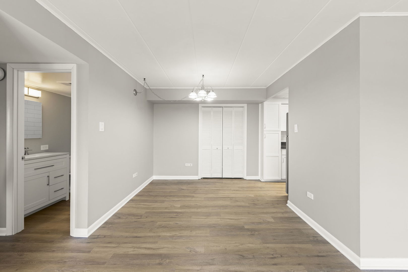 11012 S Kilpatrick Avenue Unit: 2SE