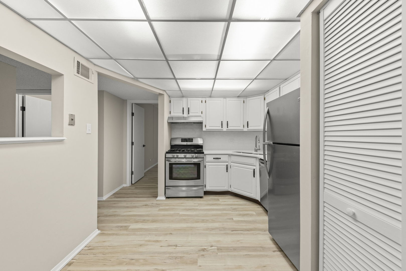 14509 Sussex Court Unit: M4