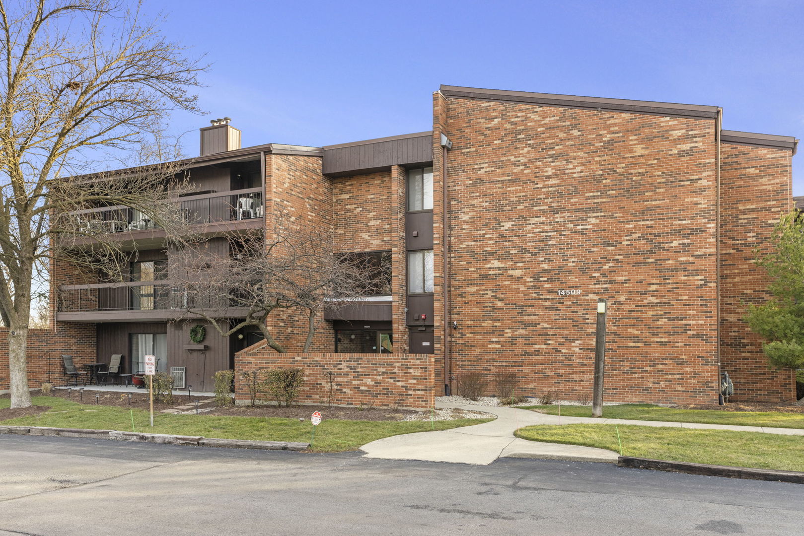14509 Sussex Court Unit: M4