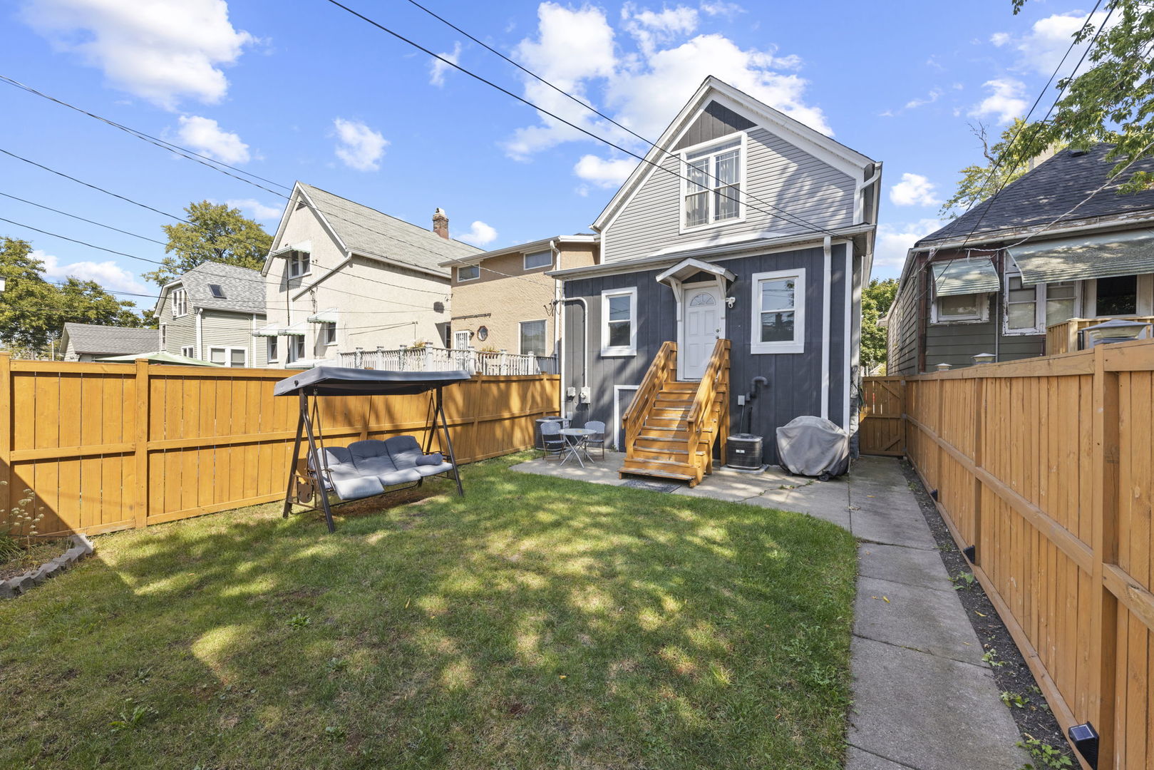 1115 Circle Avenue