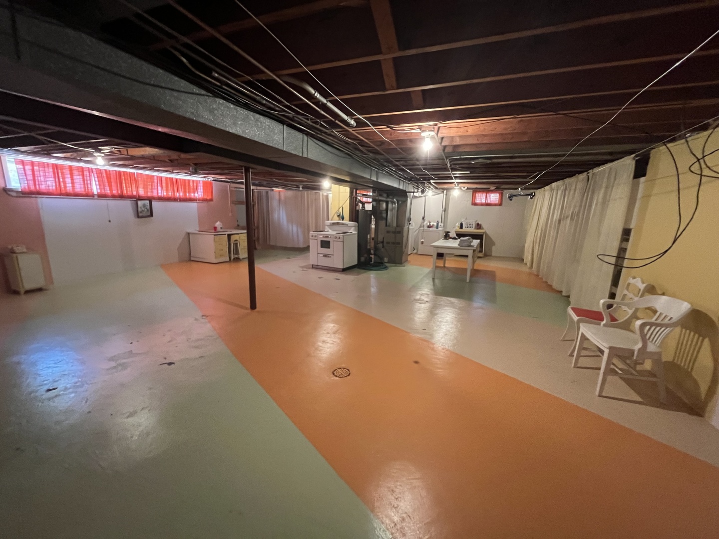 180 E 34th Street