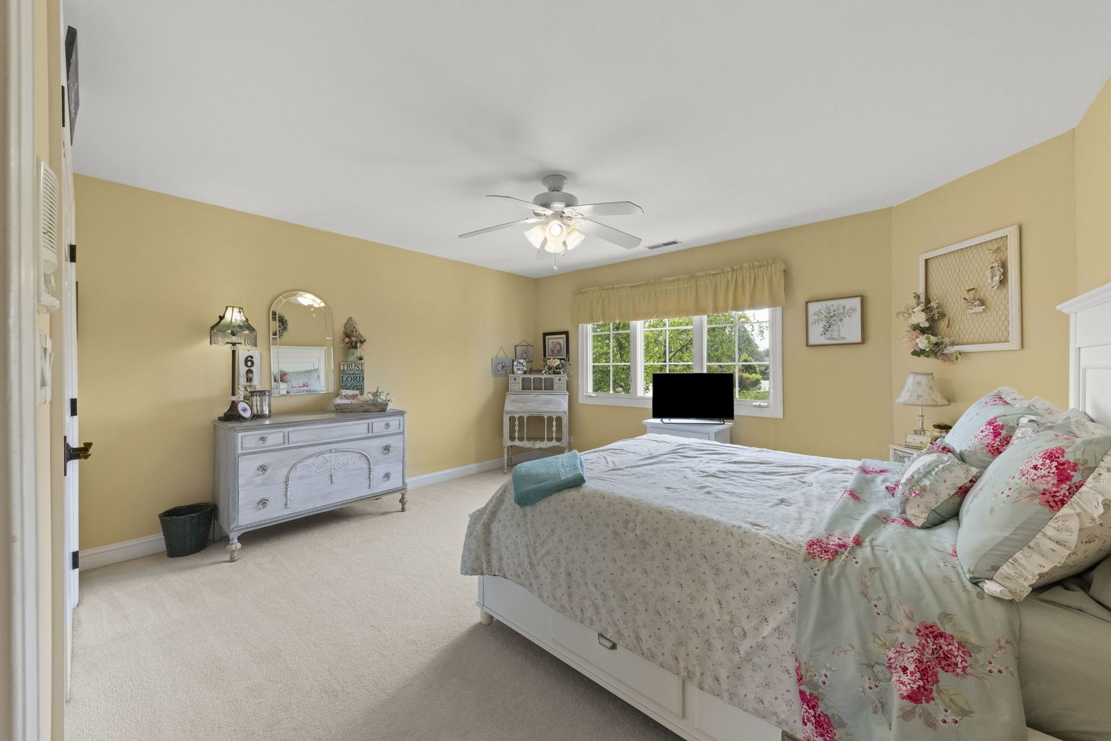10423 Capistrano Lane