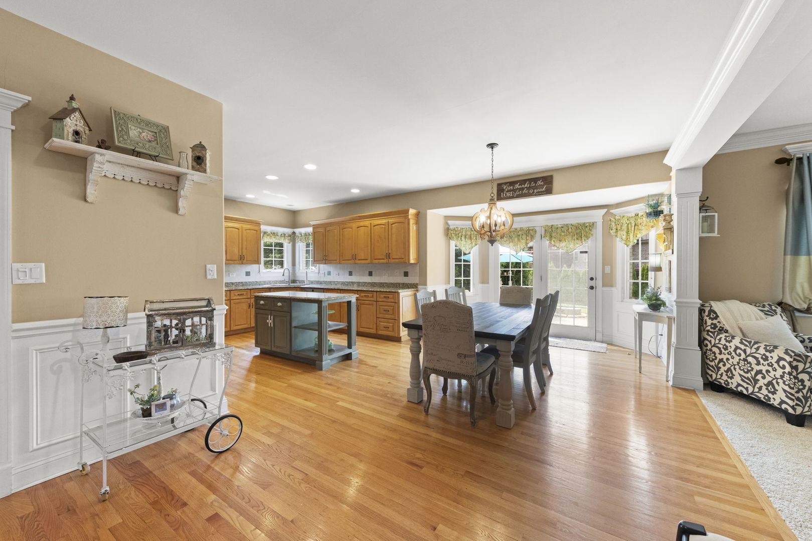 10423 Capistrano Lane
