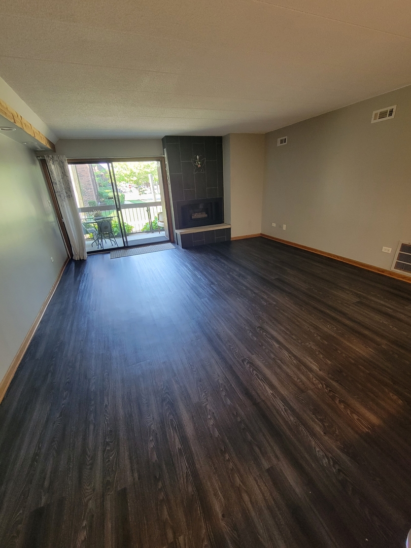 14533 Walden Court Unit: G3