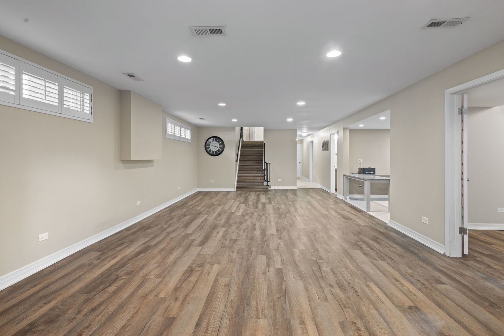 8340 W 145th Place