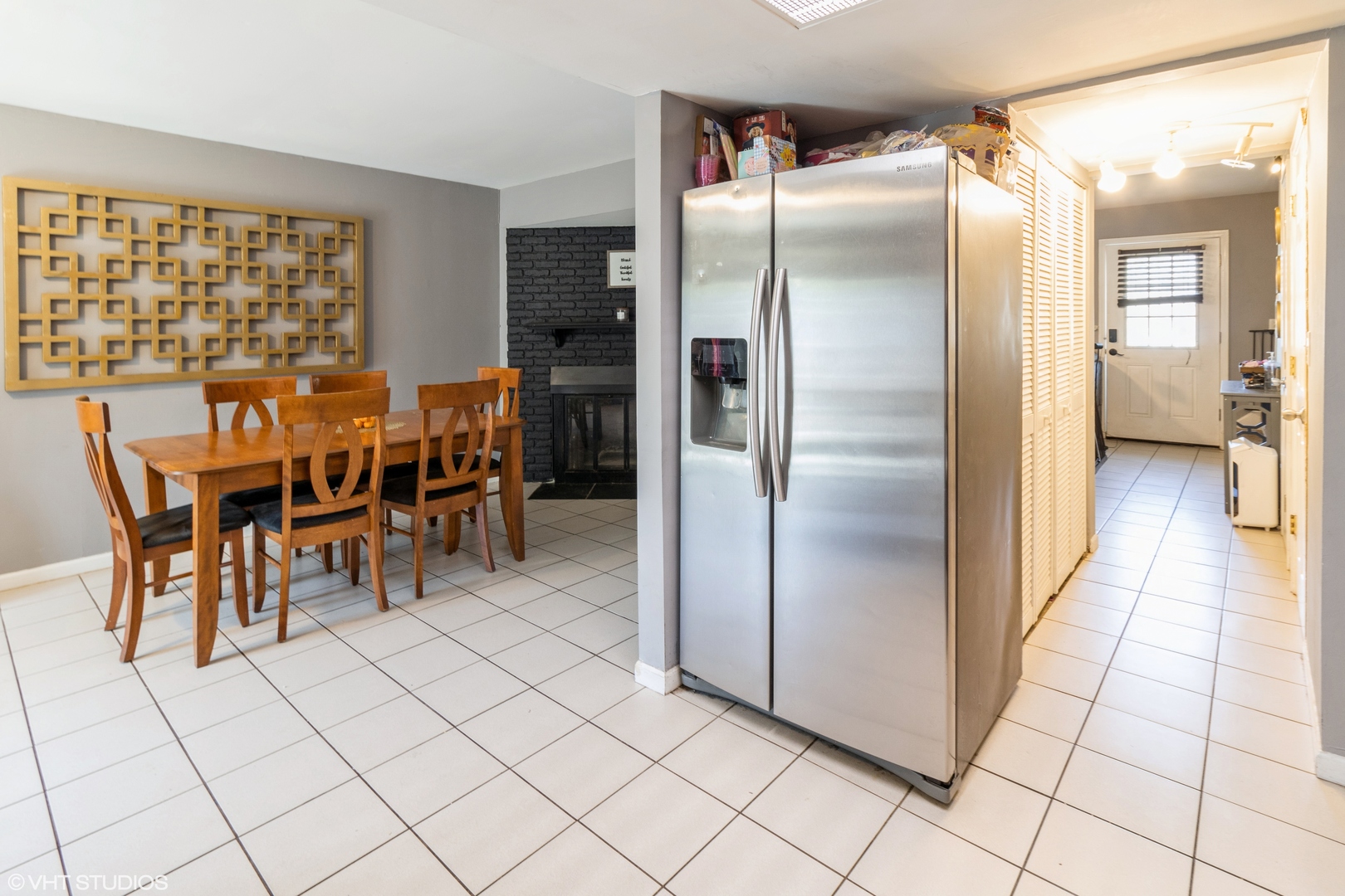 808 Bishop Court