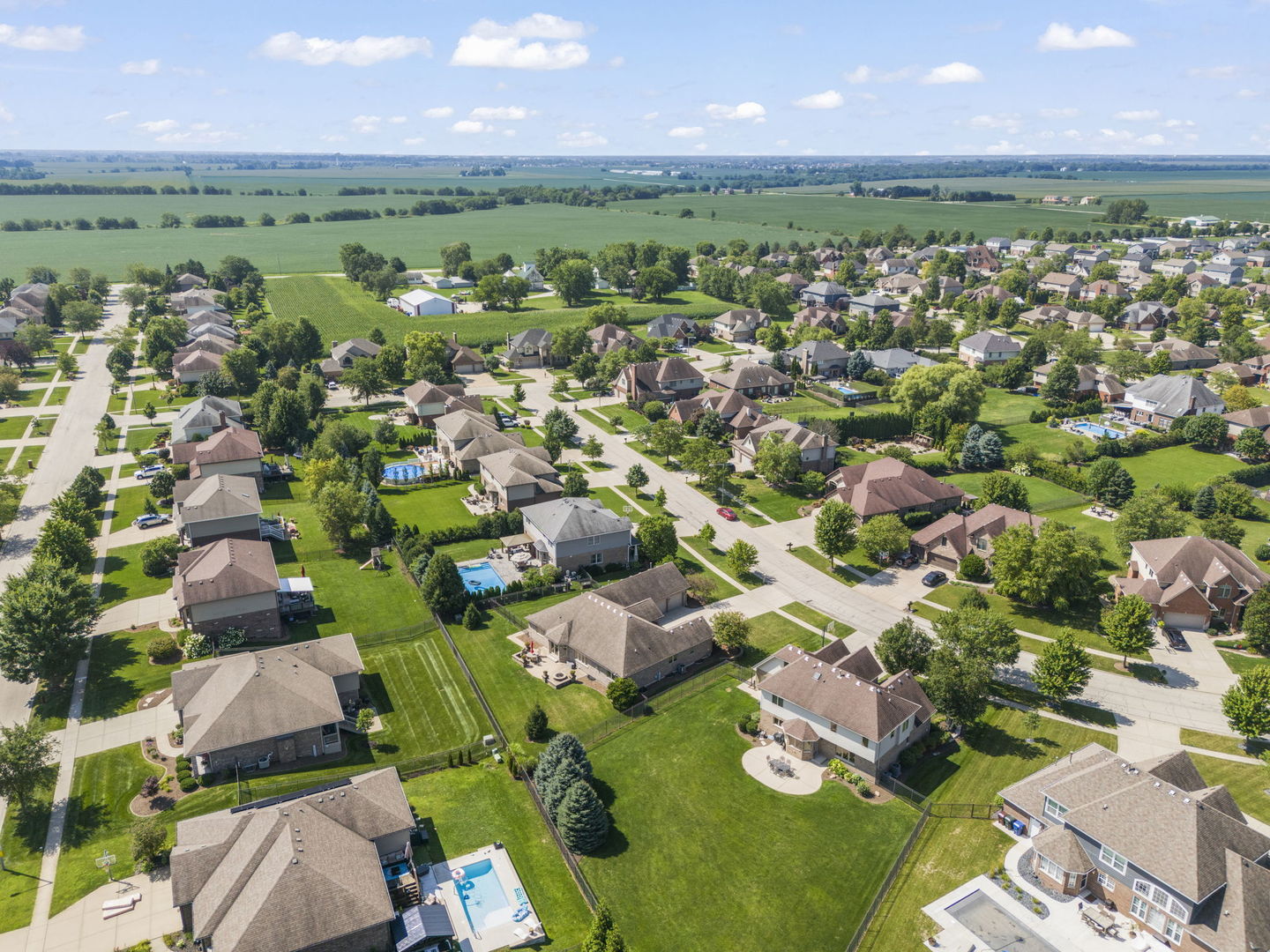 2838 MEADOW PATH
