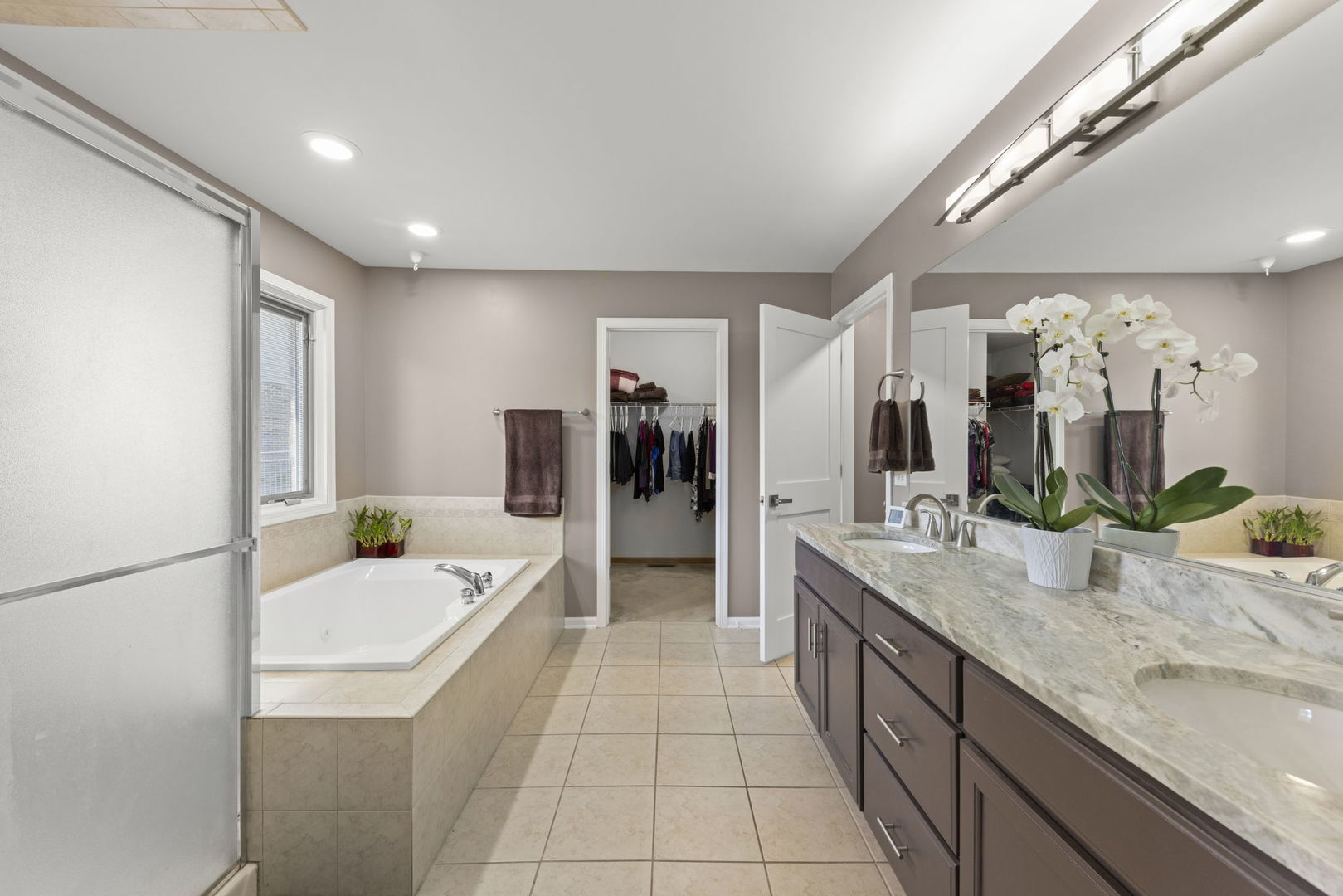 2838 MEADOW PATH