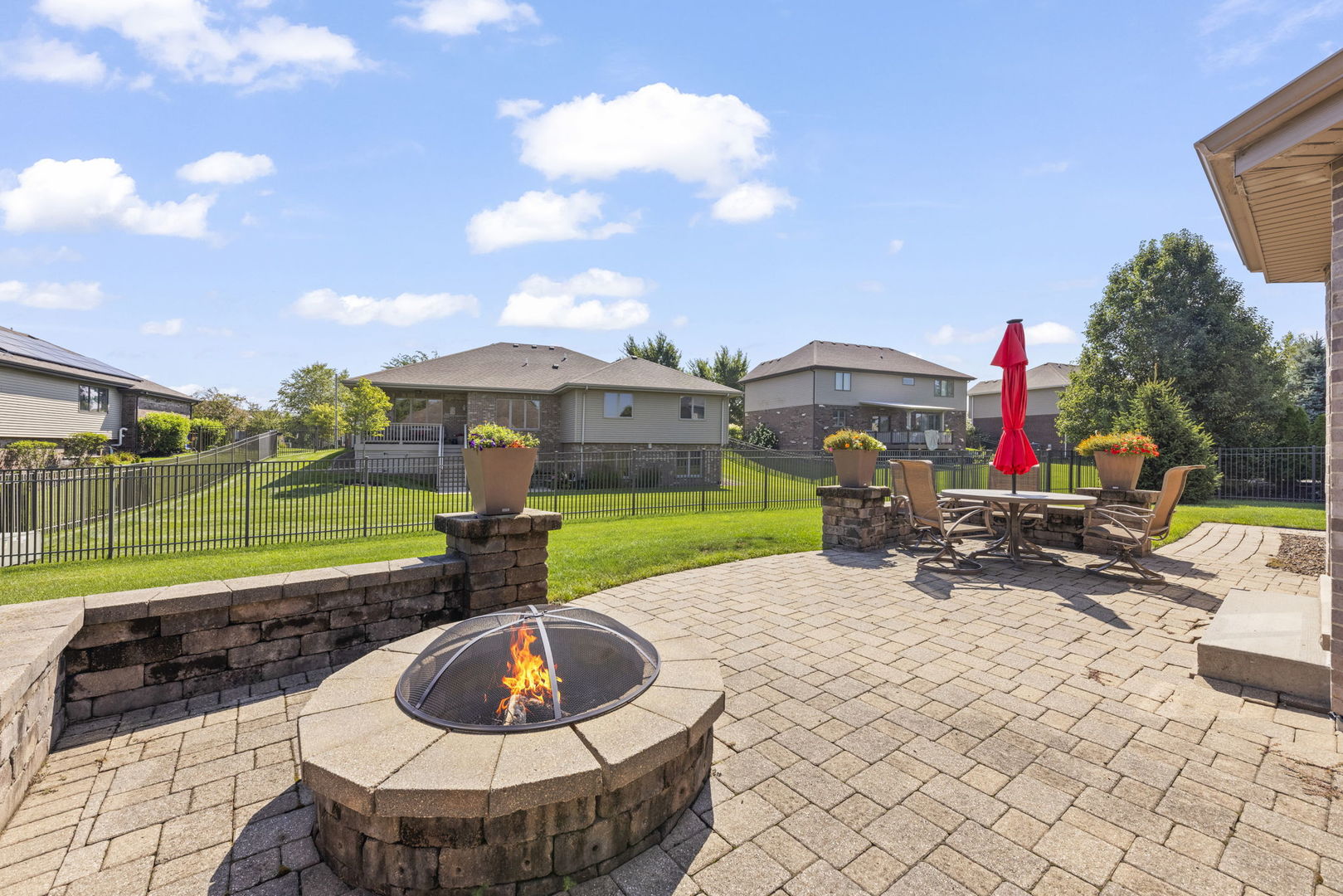 2838 MEADOW PATH
