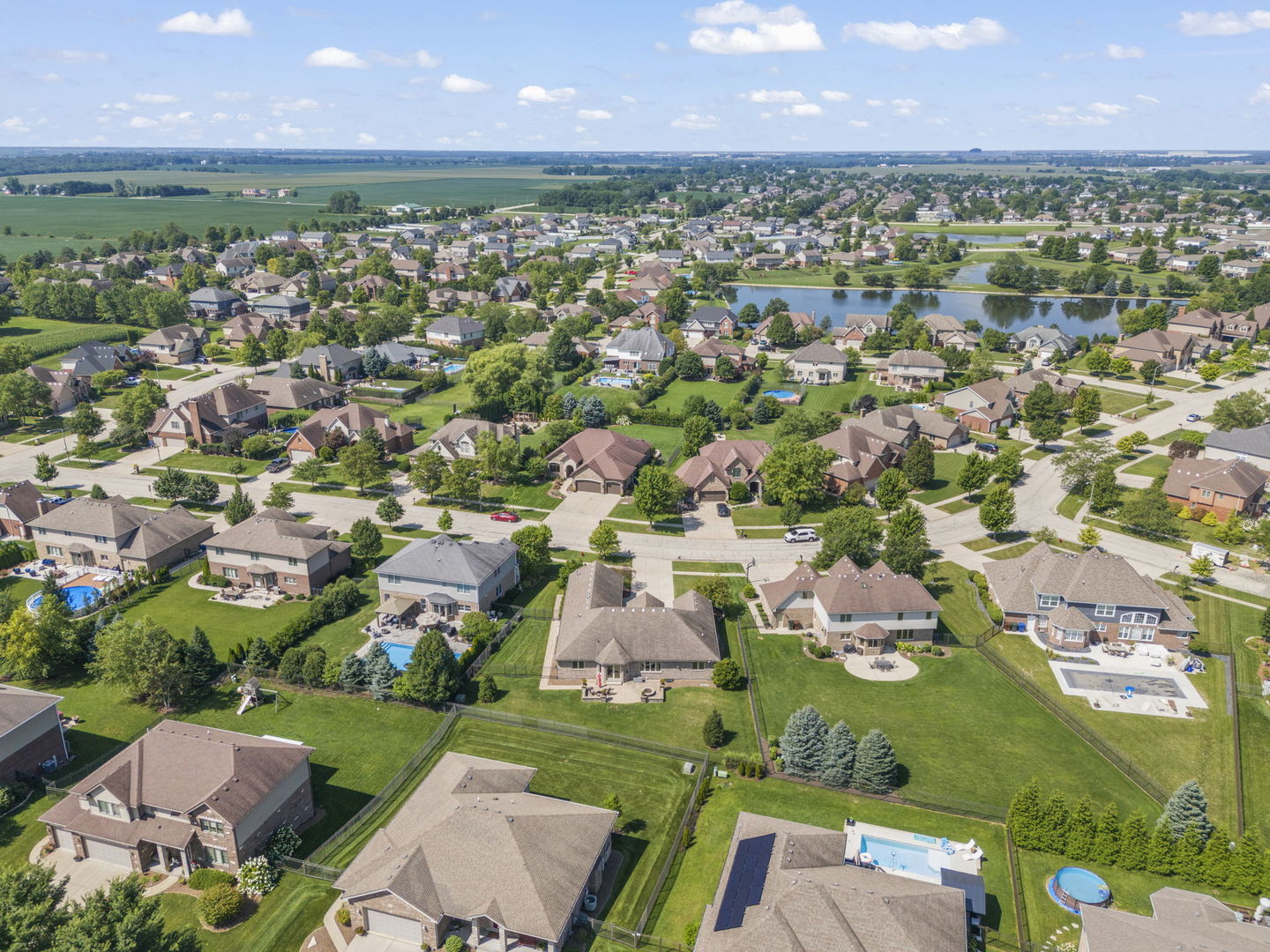 2838 MEADOW PATH