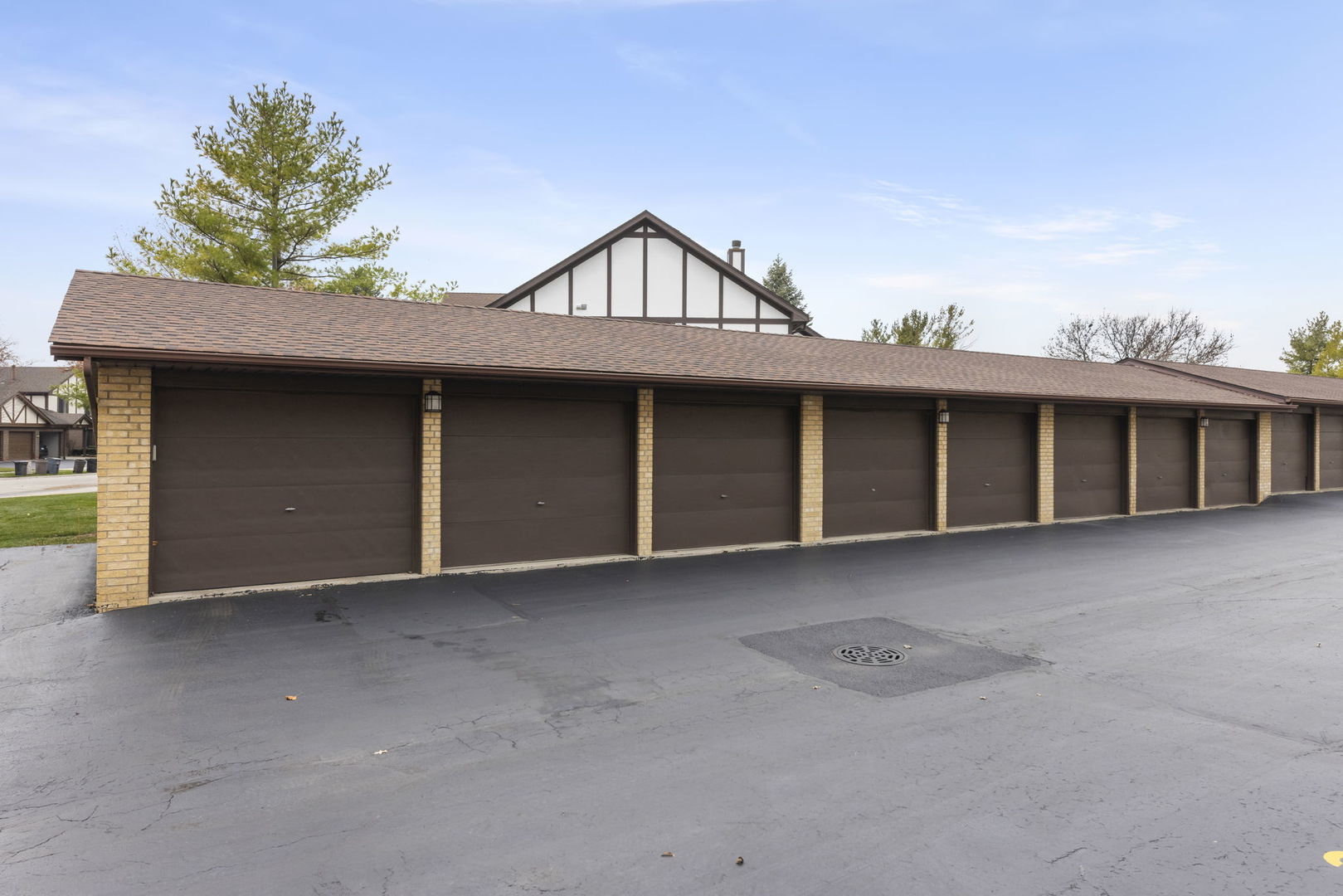 17968 Royal Oak Court Unit: 3N