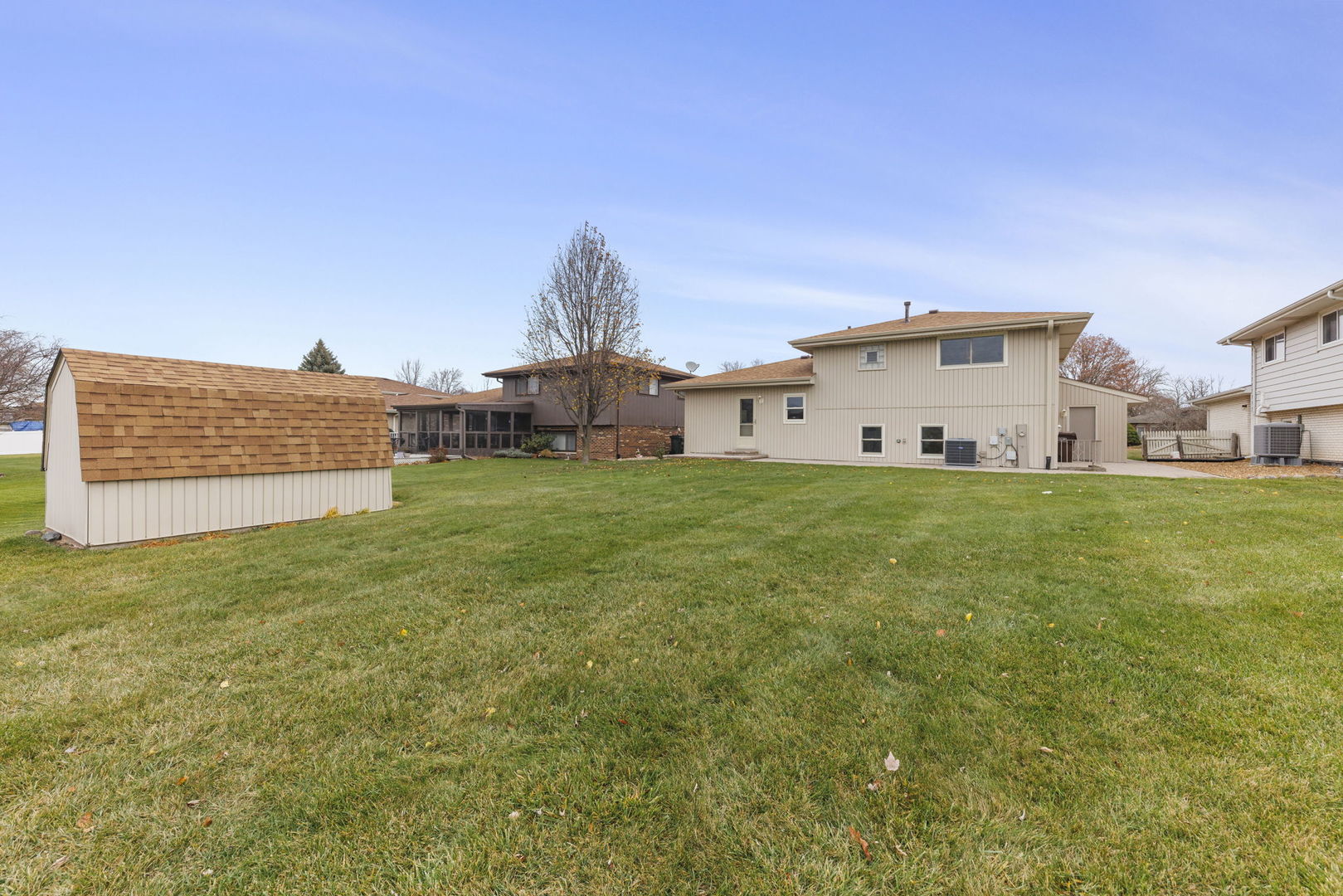 15636 Lockwood Avenue