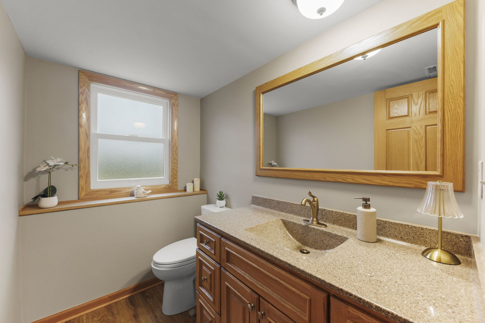 15636 Lockwood Avenue