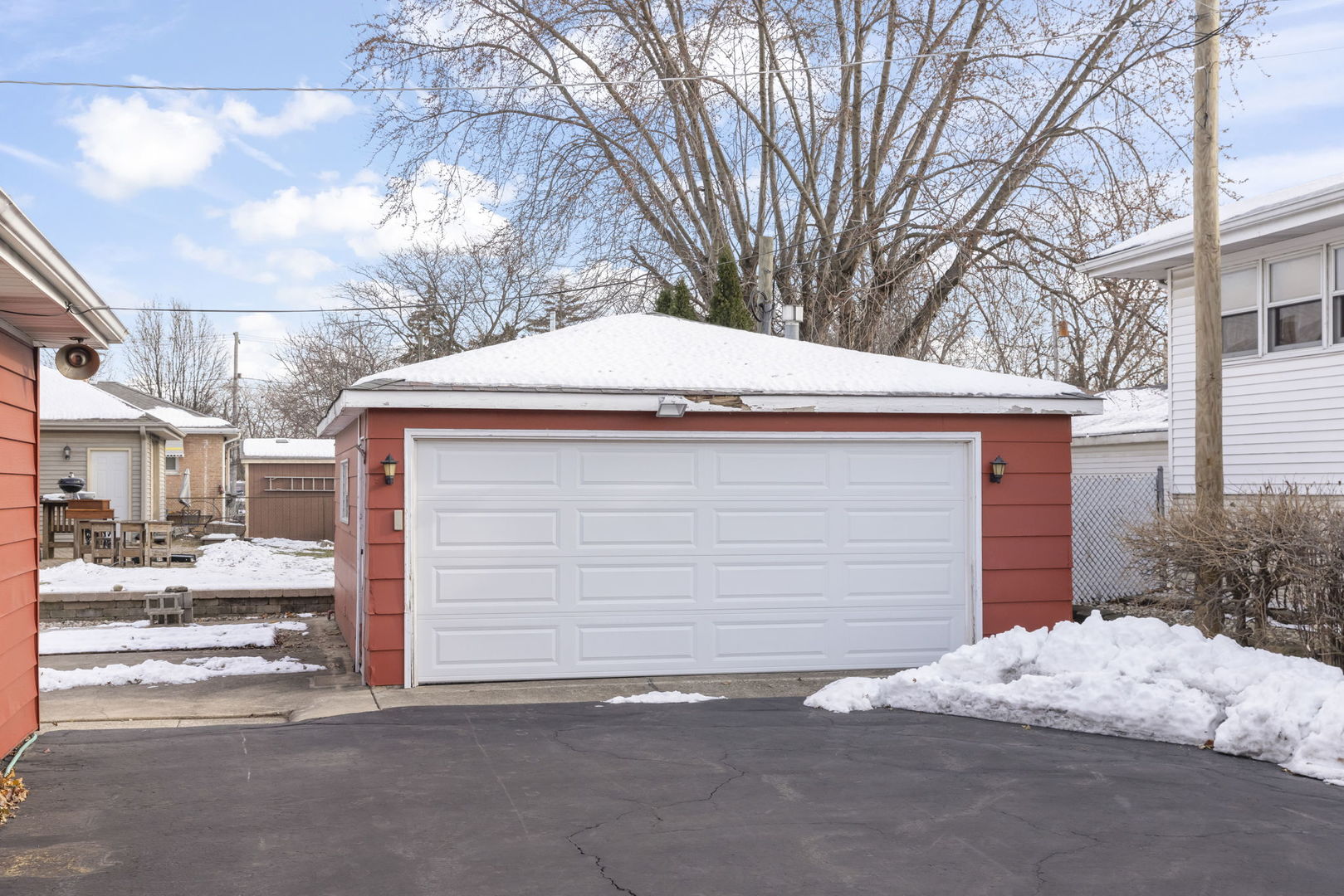 10901 S Nagle Avenue