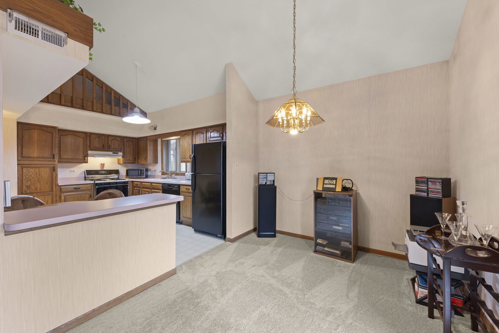 17968 Royal Oak Court Unit: 3N