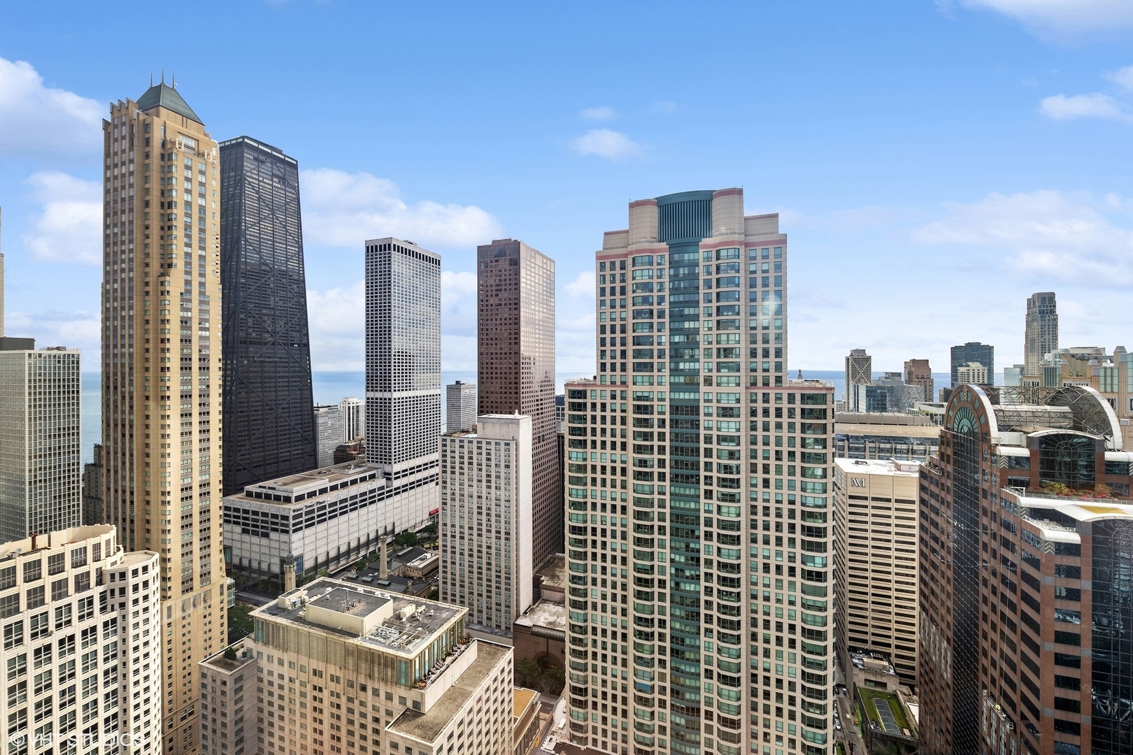 30 E Huron Street Unit: 5301