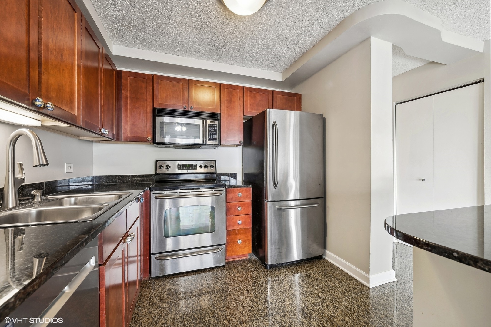 30 E Huron Street Unit: 5301