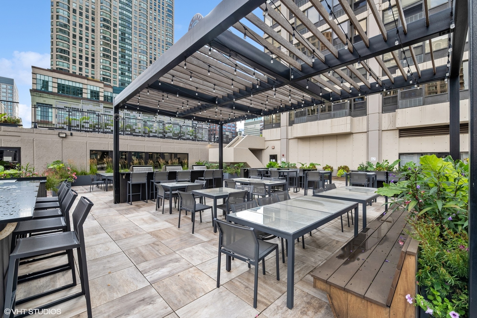 30 E Huron Street Unit: 5301