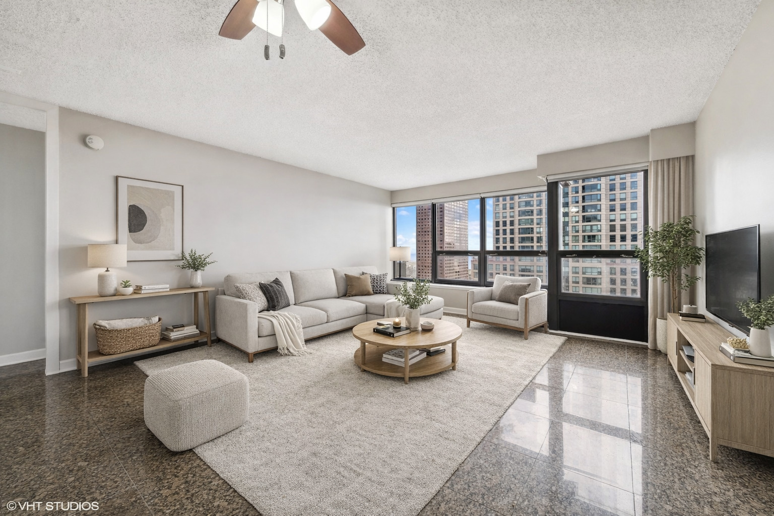 30 E Huron Street Unit: 5301