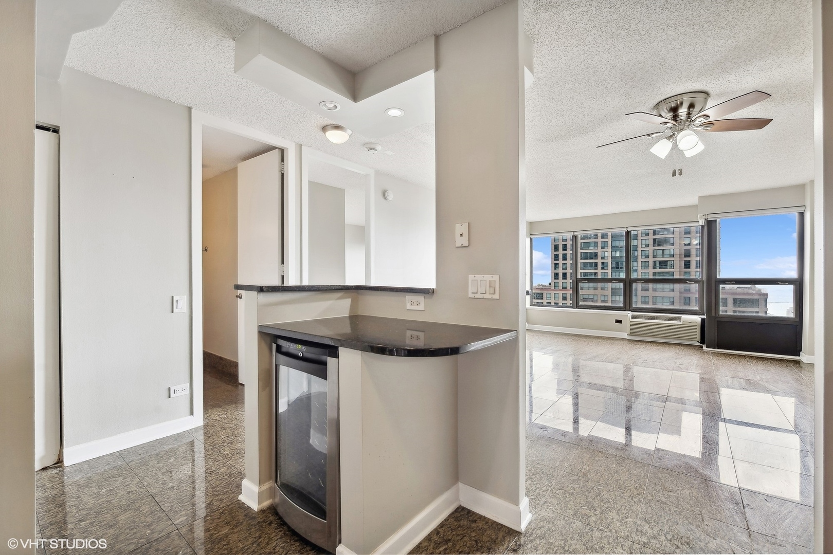 30 E Huron Street Unit: 5301