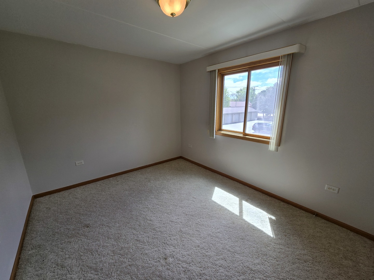 13950 Lavergne Avenue Unit: 907