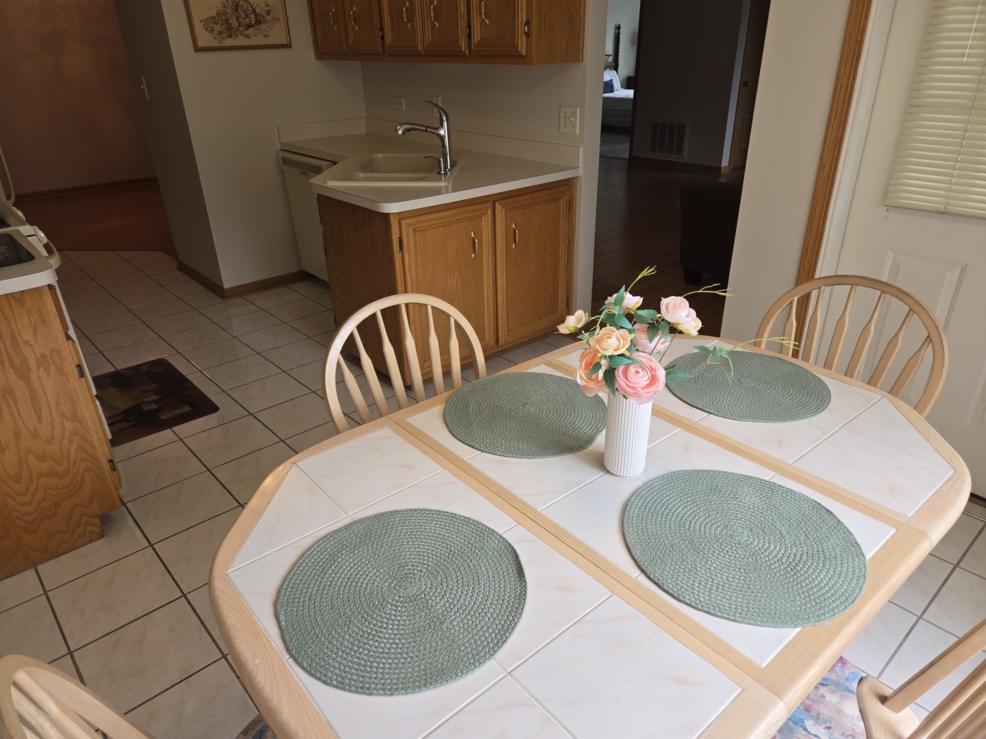 13950 Lavergne Avenue Unit: 907