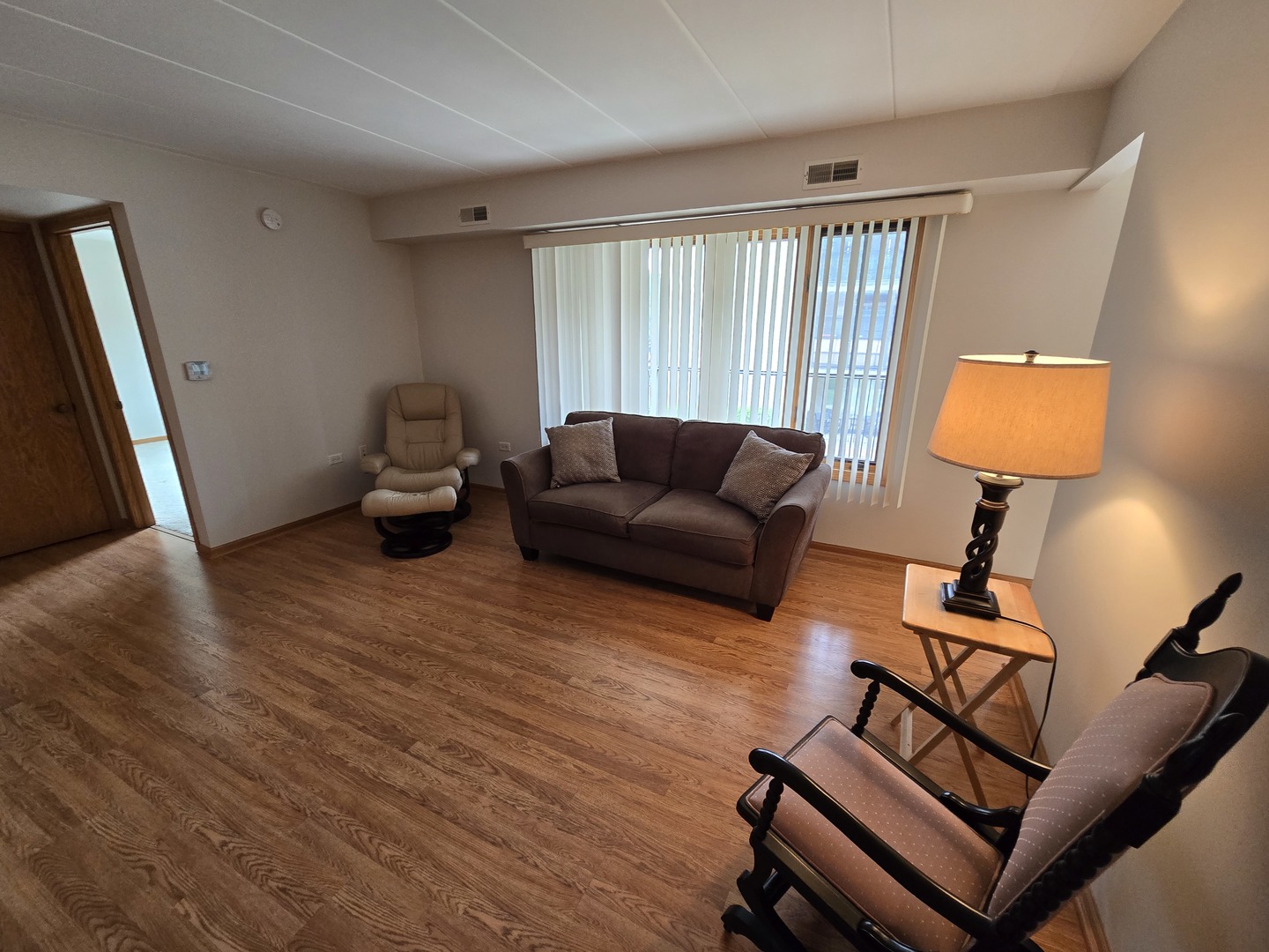 13950 Lavergne Avenue Unit: 907