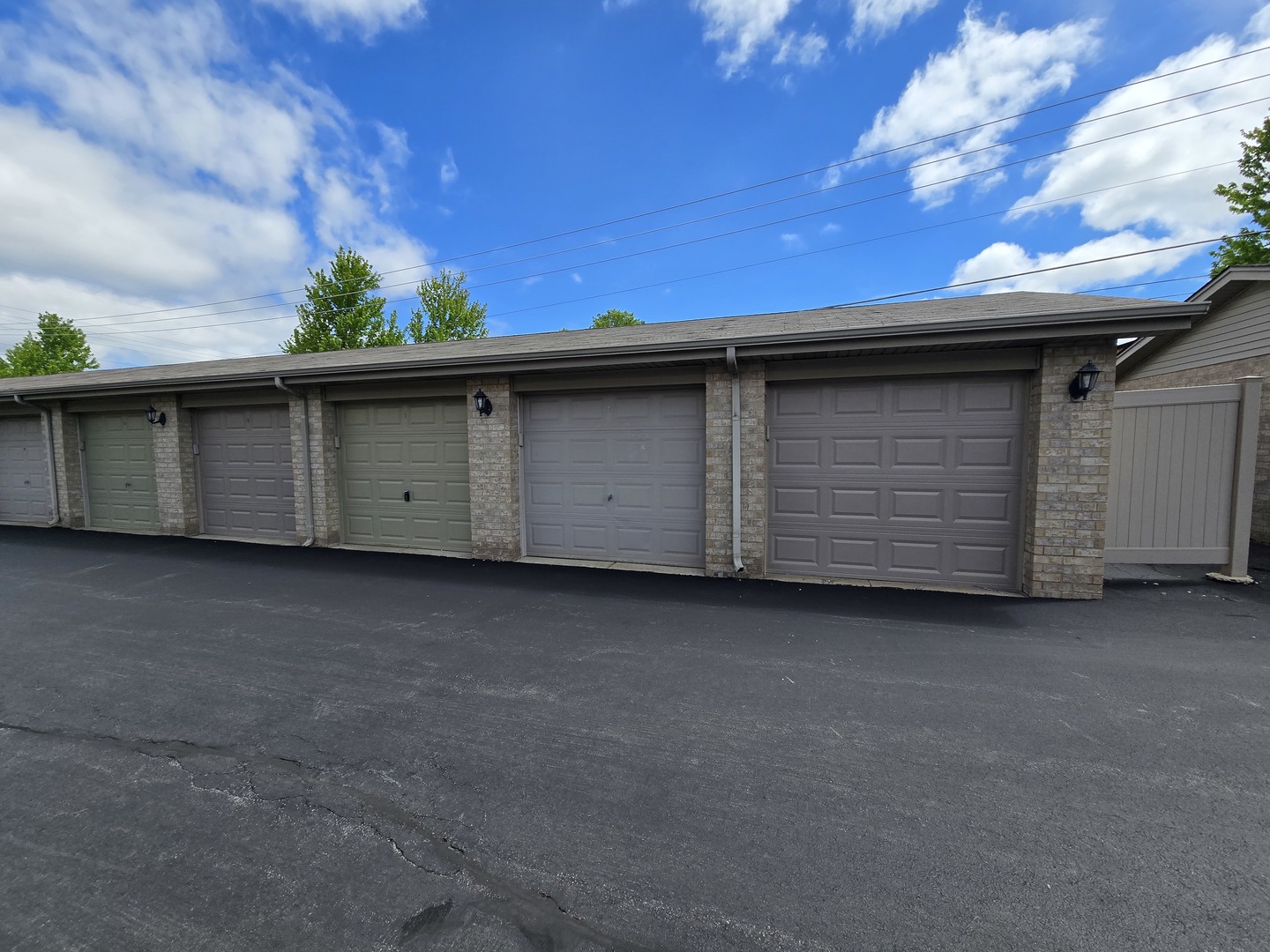 13950 Lavergne Avenue Unit: 907