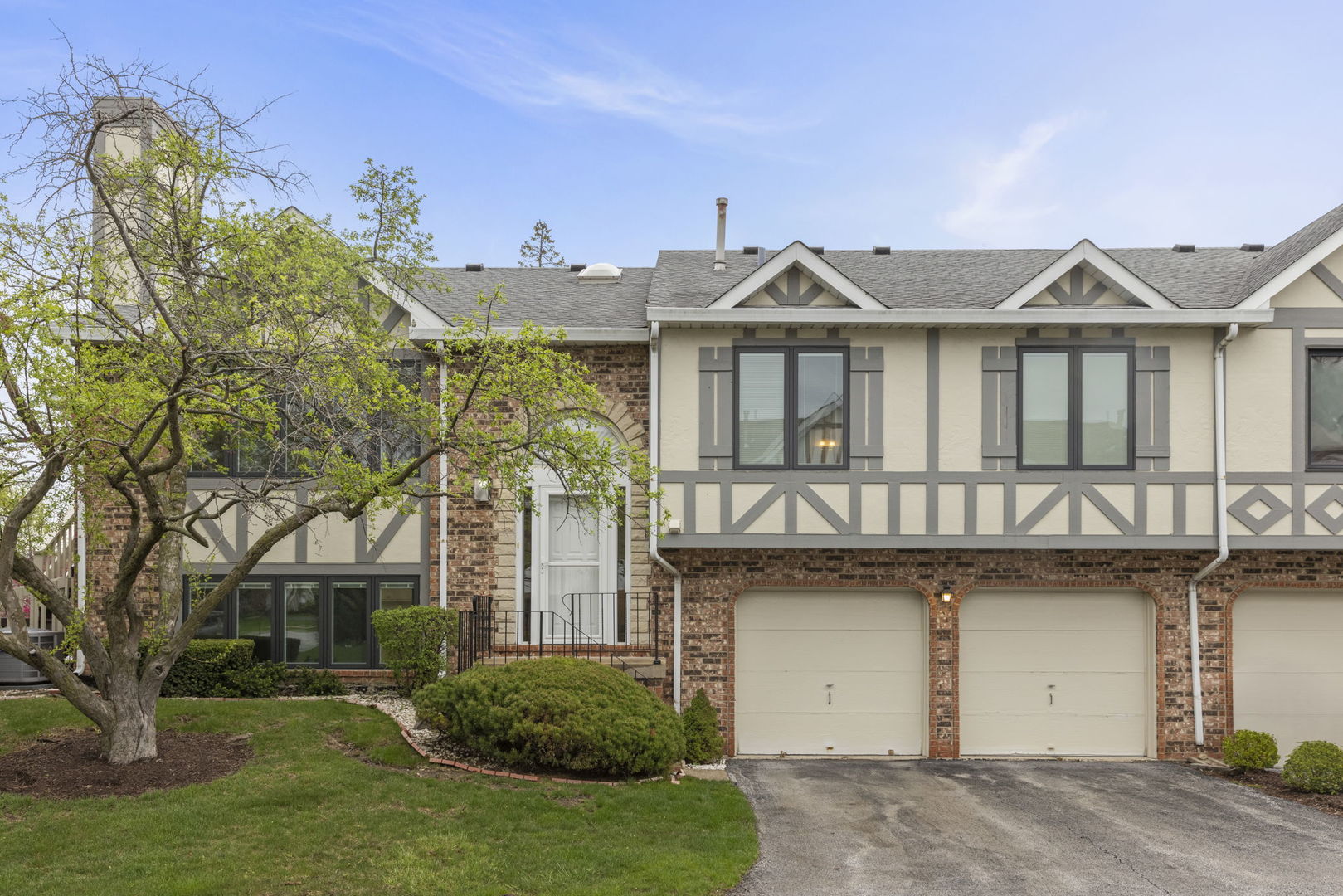 9371 Windsor Parkway Unit: 160