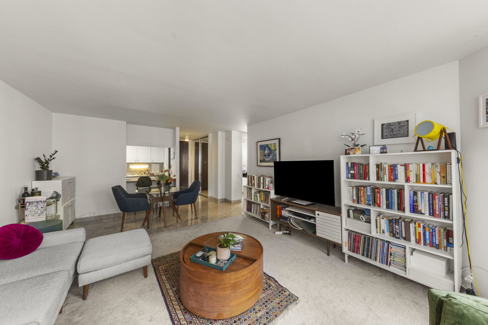 535 N Michigan Avenue Unit: 1506