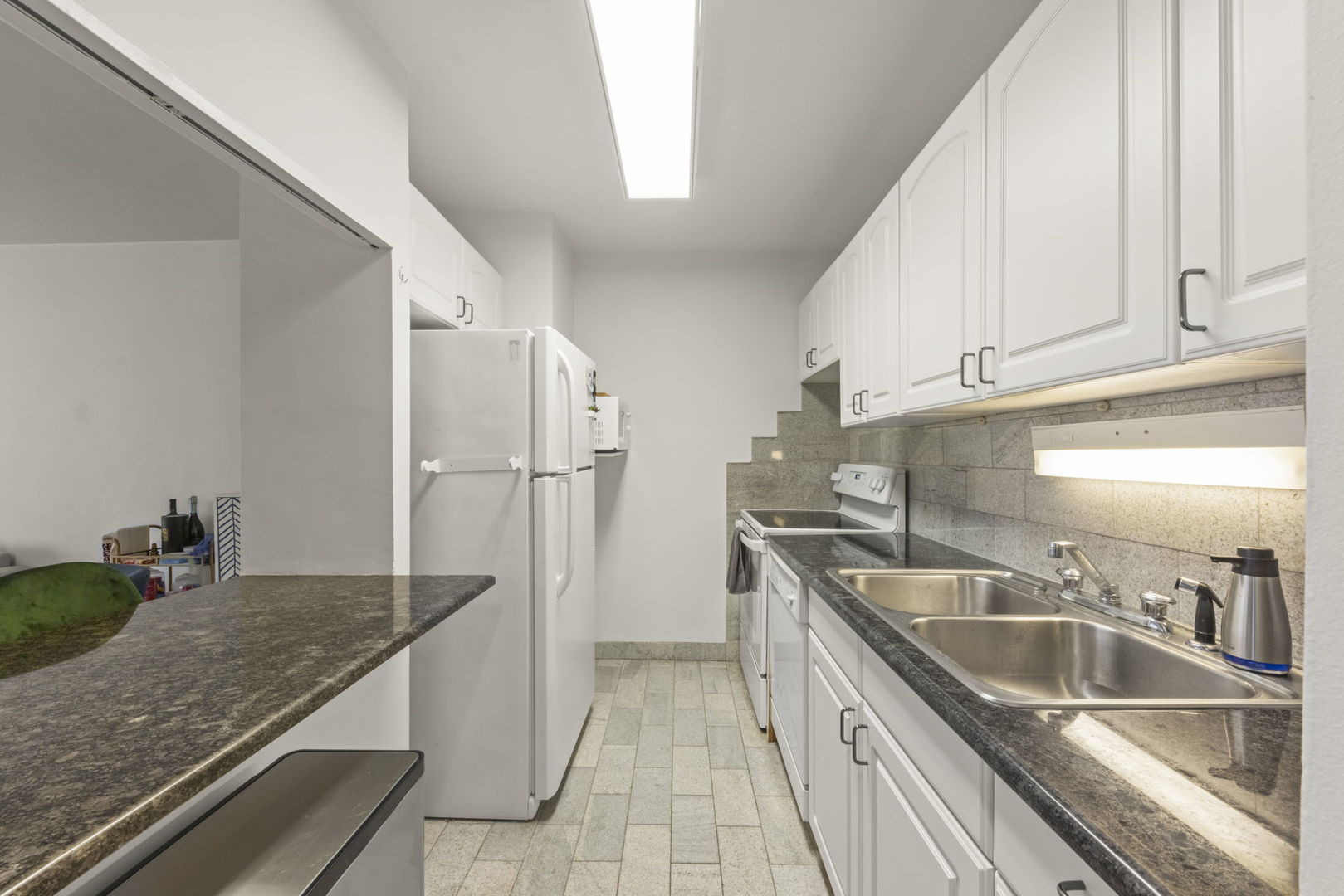 535 N Michigan Avenue Unit: 1506