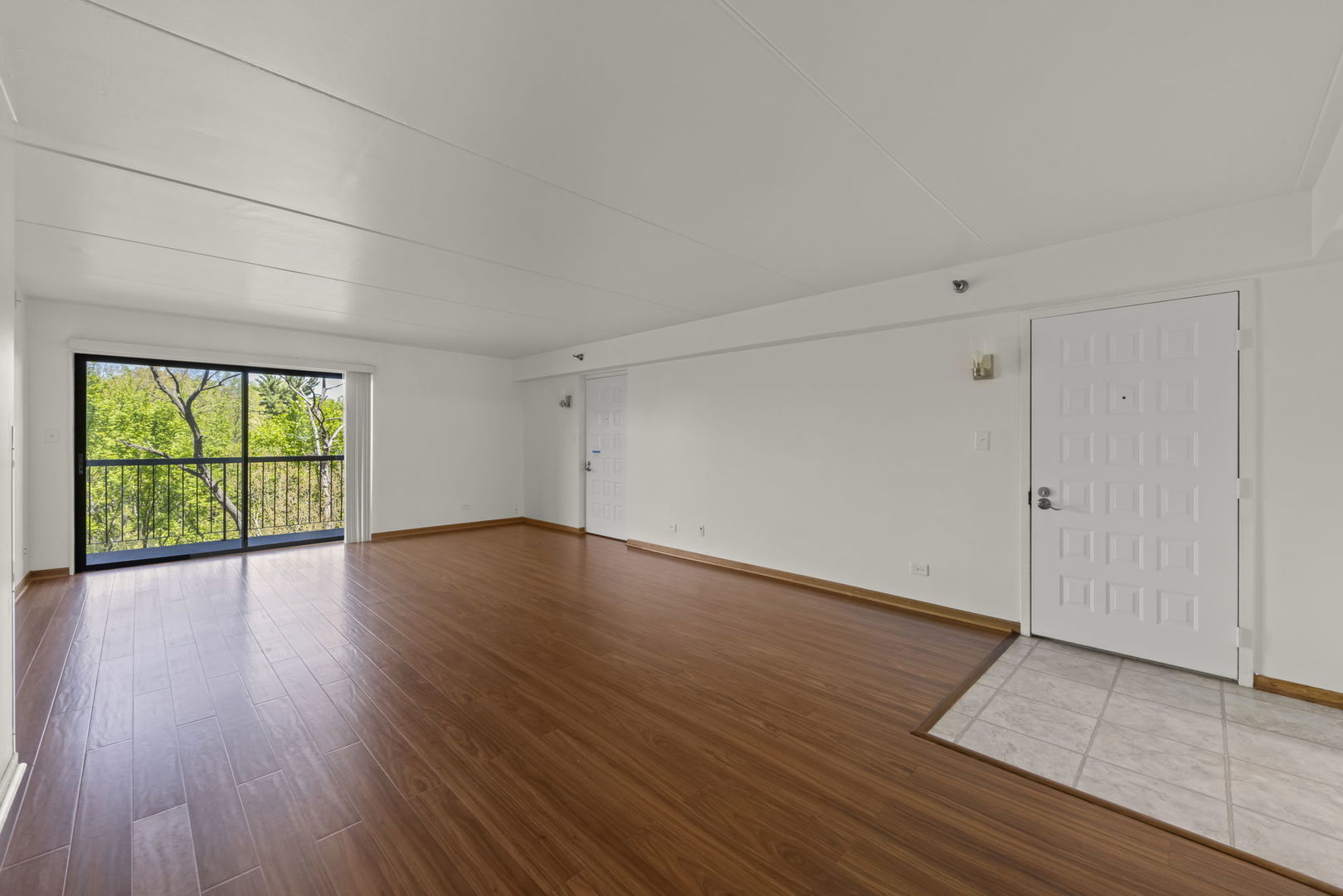 6010 Lake Bluff Drive Unit: 301