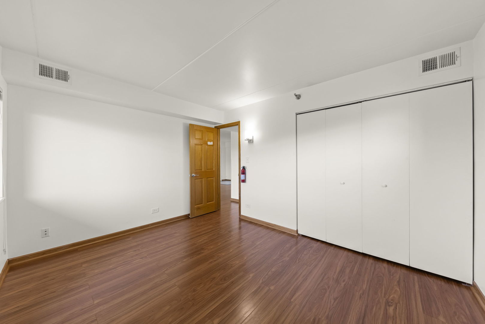 6010 Lake Bluff Drive Unit: 301