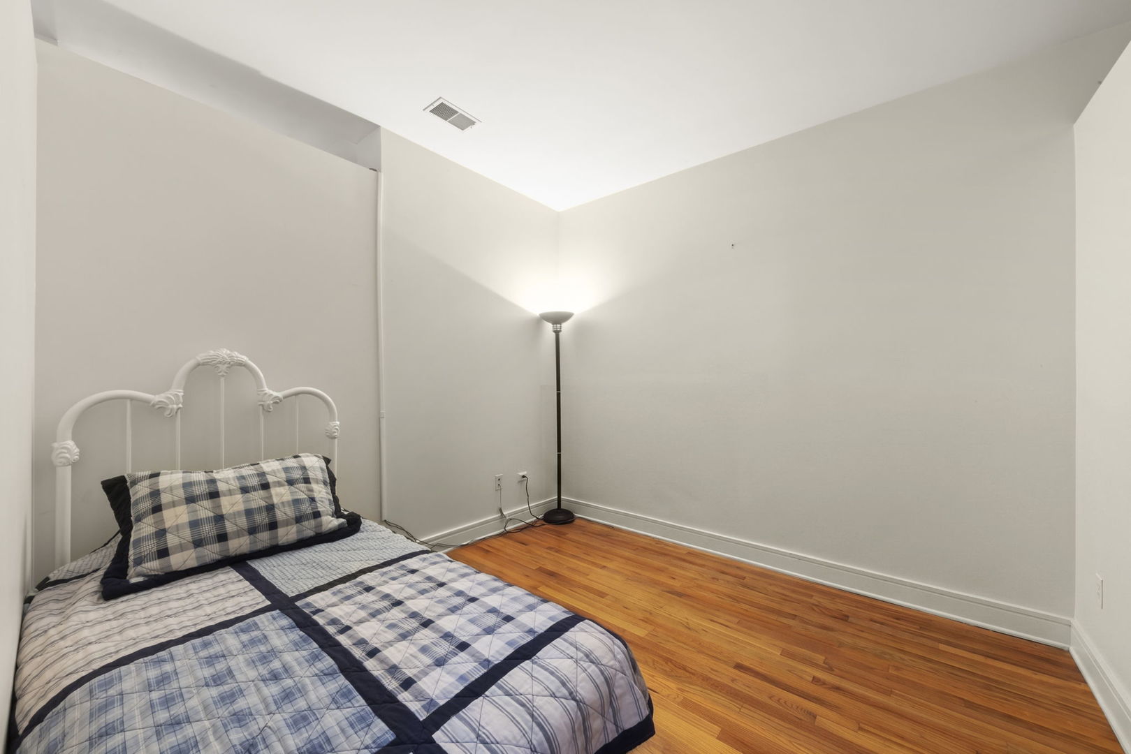 212 W Washington Avenue Unit: 1508