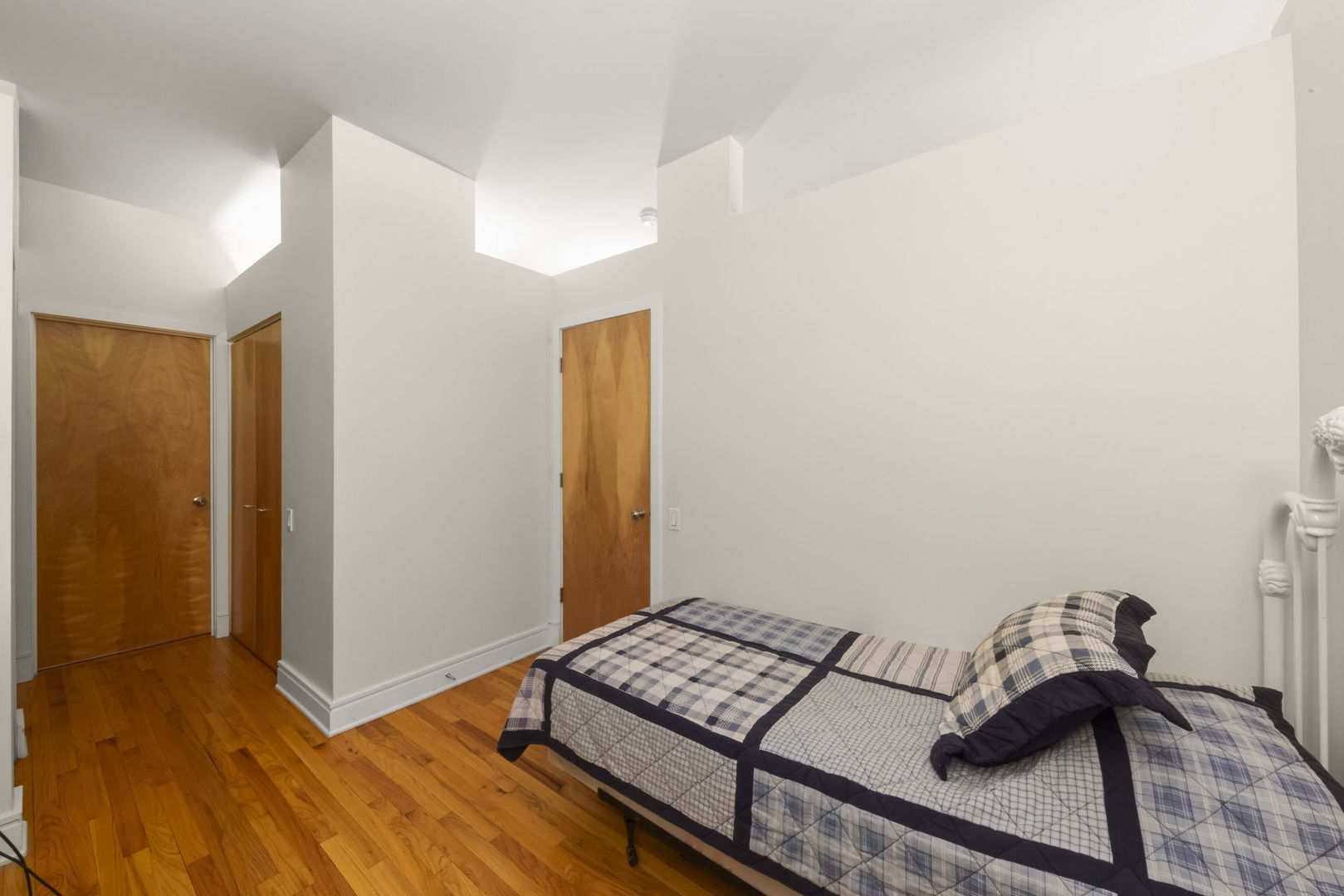 212 W Washington Avenue Unit: 1508
