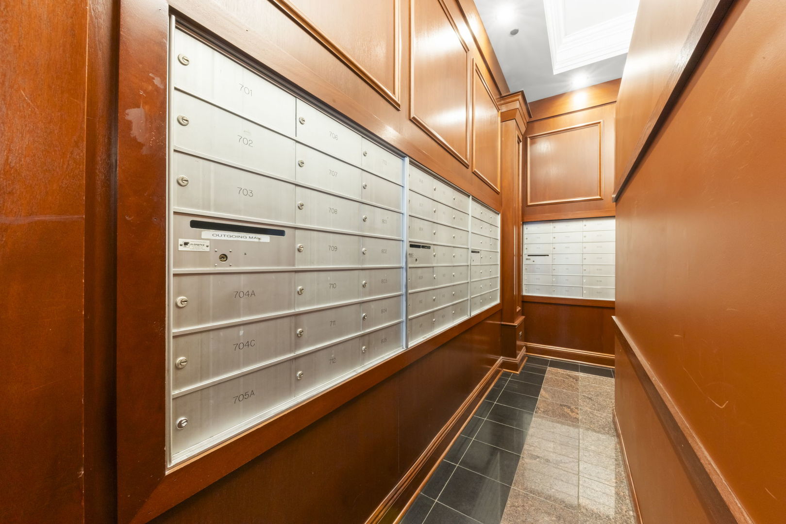 212 W Washington Avenue Unit: 1508