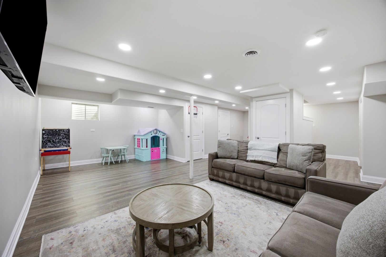 11139 RAVENGATE Court