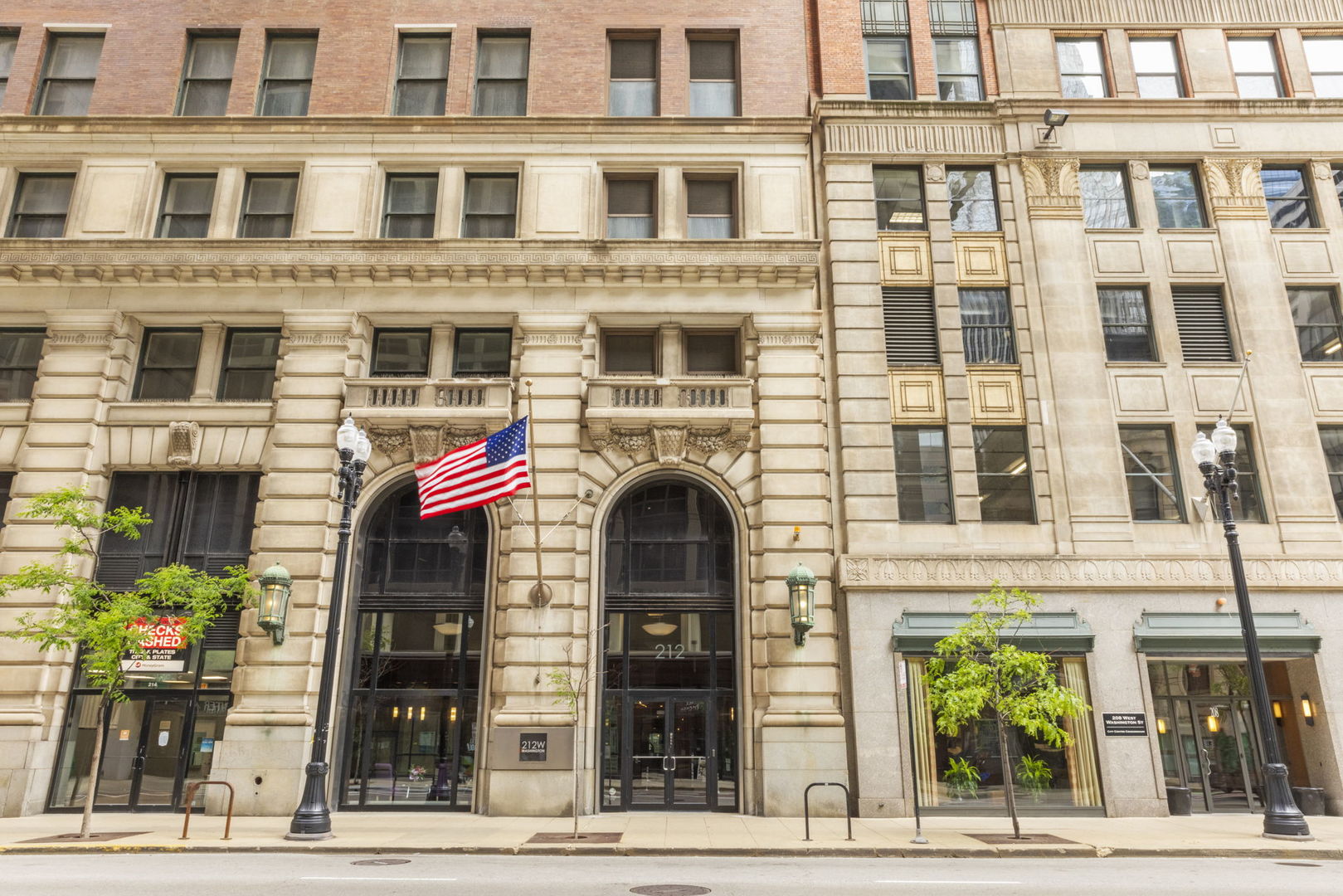 212 W Washington Avenue Unit: 1508