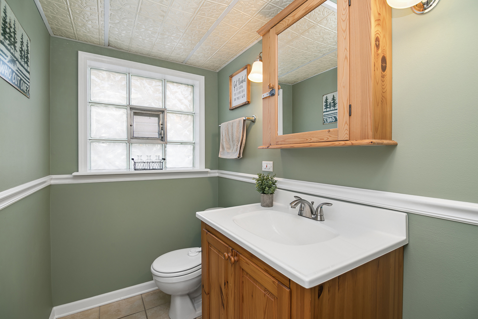 16472 Terry Lane
