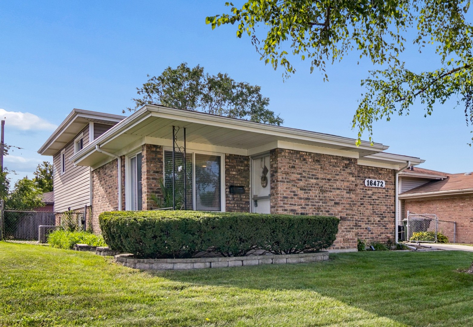 16472 Terry Lane