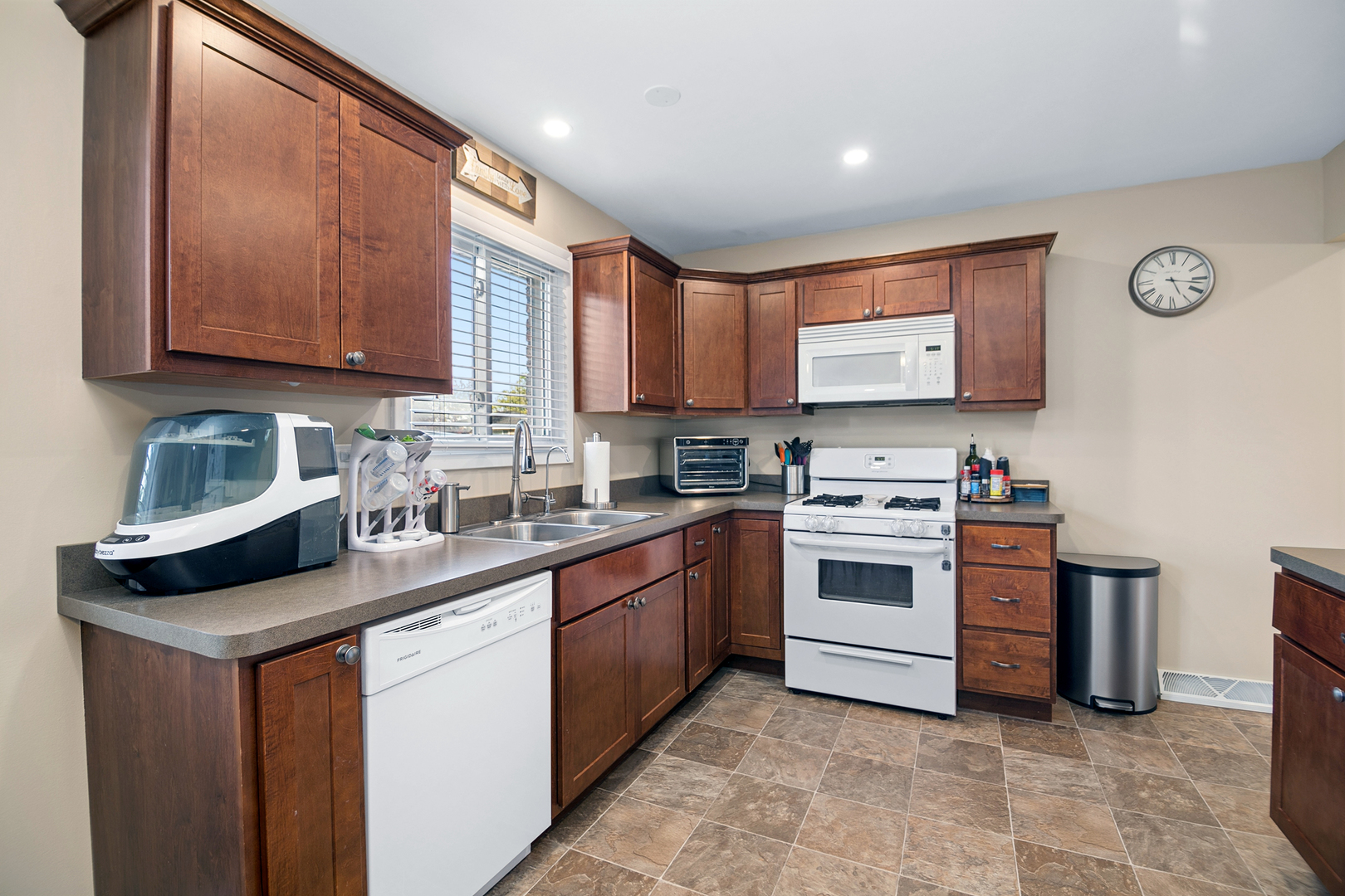 16472 Terry Lane